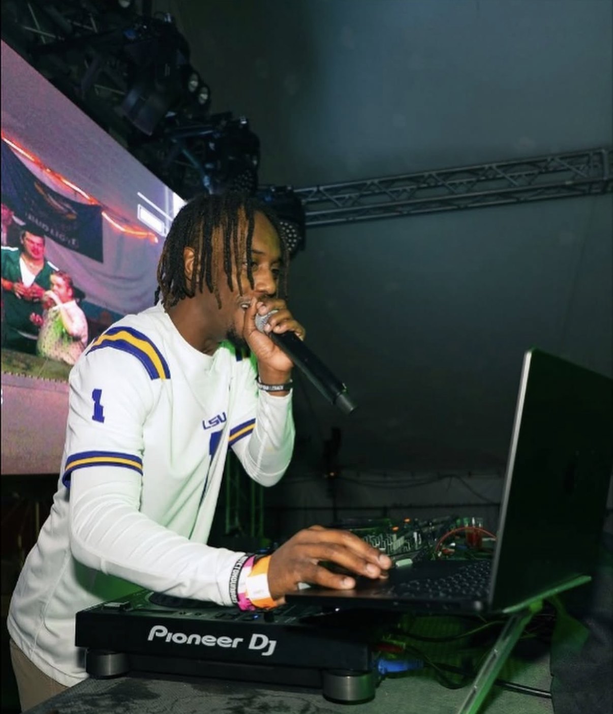 Sample Tour 2025